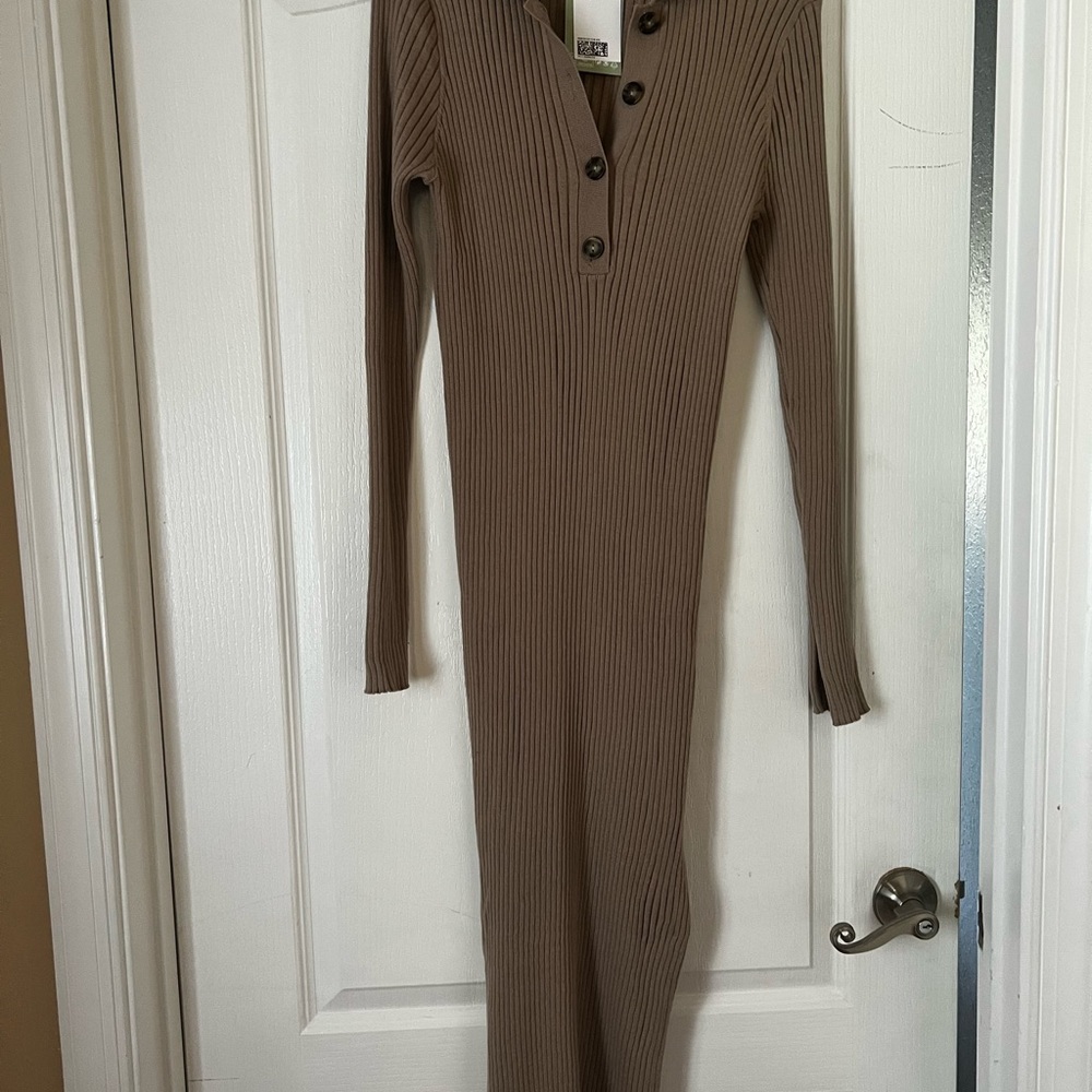 H&M Khaki ribbed long sleeve maxi dress